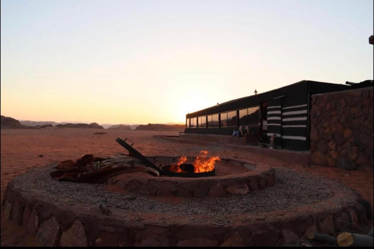 Desert Bedouin Adventure Ξενοδοχείο Ουάντι Ραμ Εξωτερικό φωτογραφία