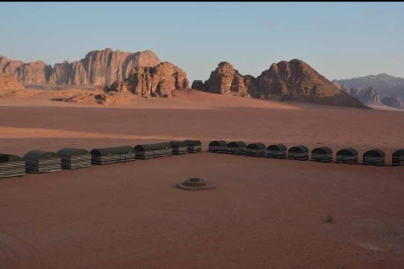 Desert Bedouin Adventure Ξενοδοχείο Ουάντι Ραμ Εξωτερικό φωτογραφία